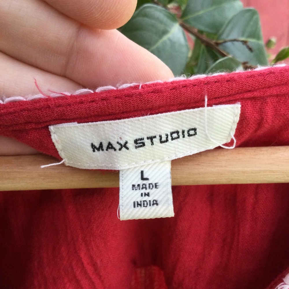 Max Studio Embroidered Peasant Blouse Size L - Picture 5 of 5